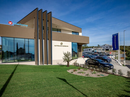 Autouniversum - nova lokacija