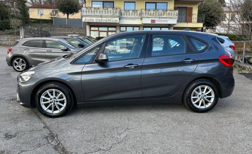 BMW 218d ActiveTourer Advantage Automatic