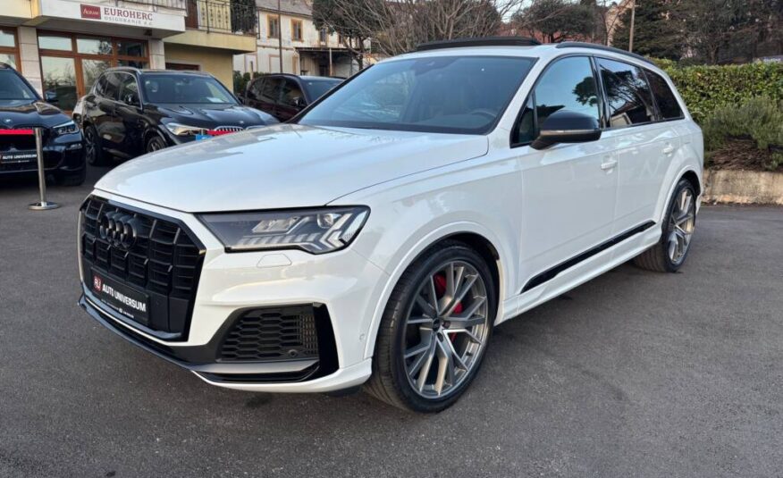 Audi Q7 55 TFSI-e Quattro S-Line