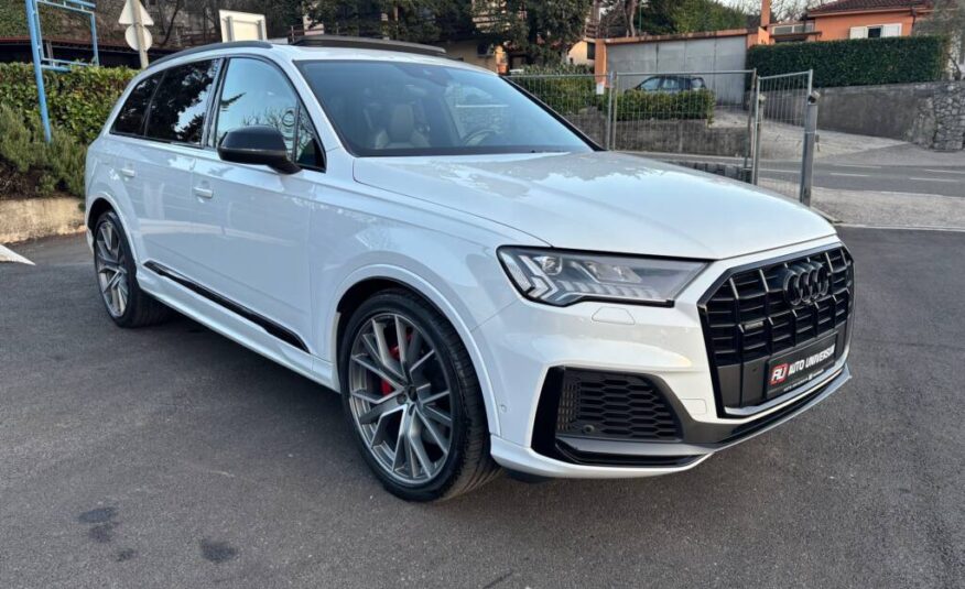 Audi Q7 55 TFSI-e Quattro S-Line