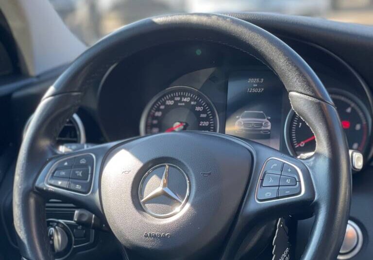 Mercedes C220d AMG Line Automatic