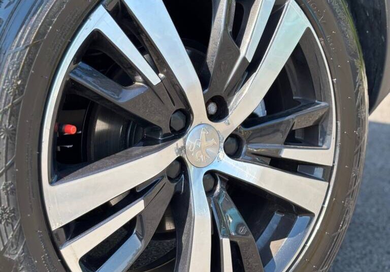 Peugeot 3008 1.6 HDI Allure