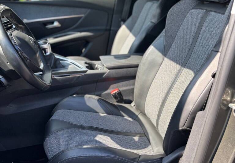 Peugeot 3008 1.6 HDI Allure