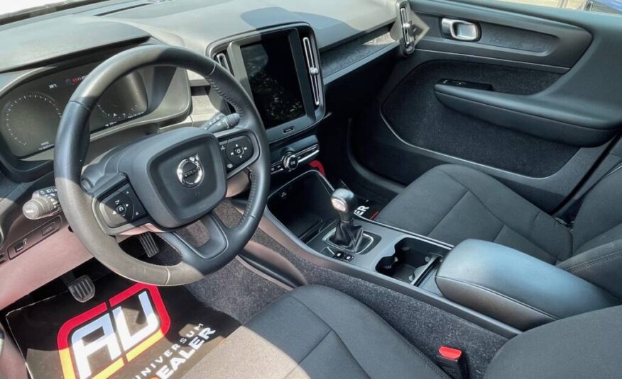 Volvo XC40 T2 Momentum
