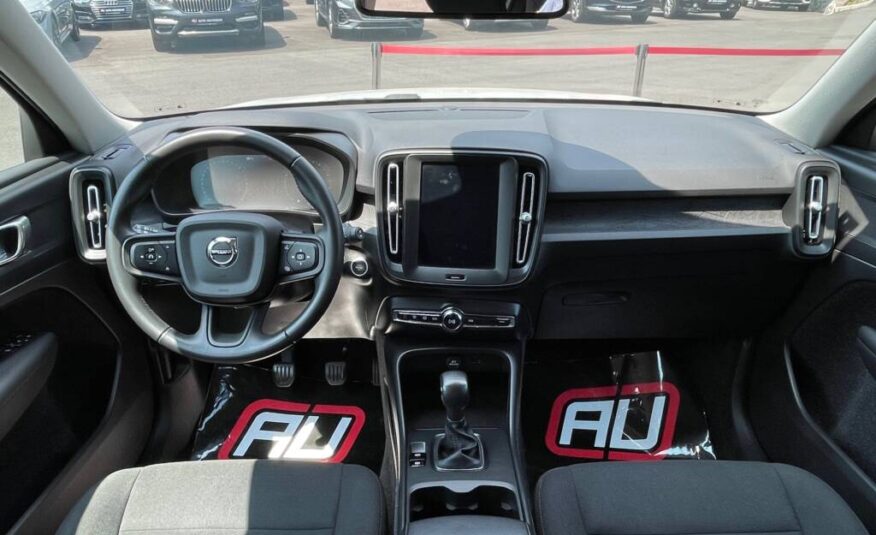 Volvo XC40 T2 Momentum
