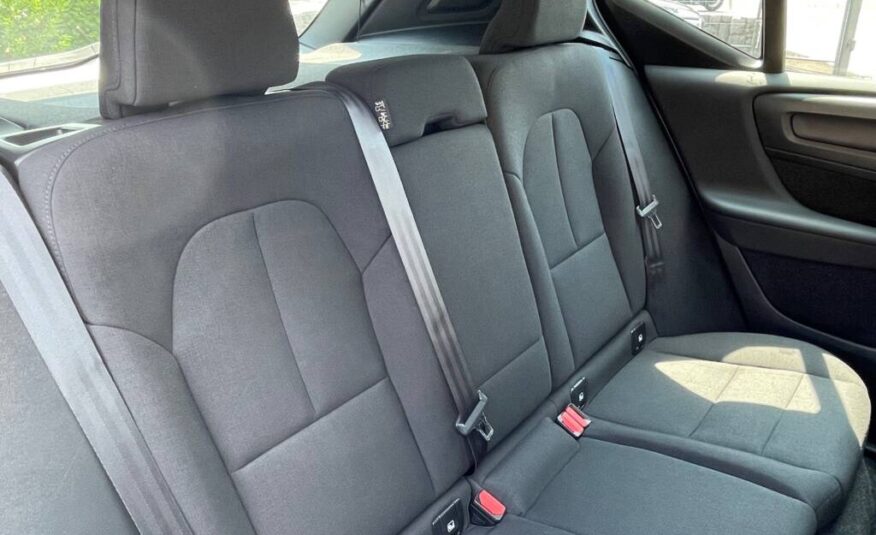 Volvo XC40 T2 Momentum