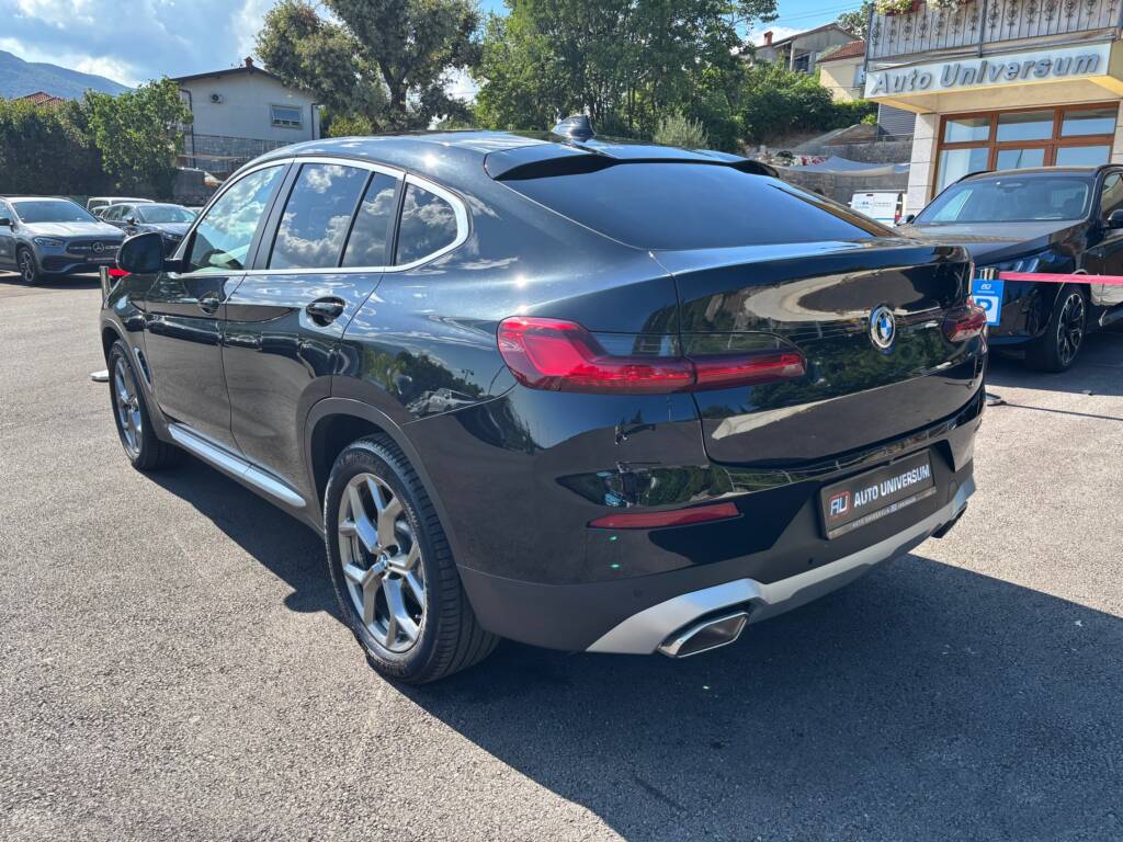 BMW X4 20i xDrive xLine