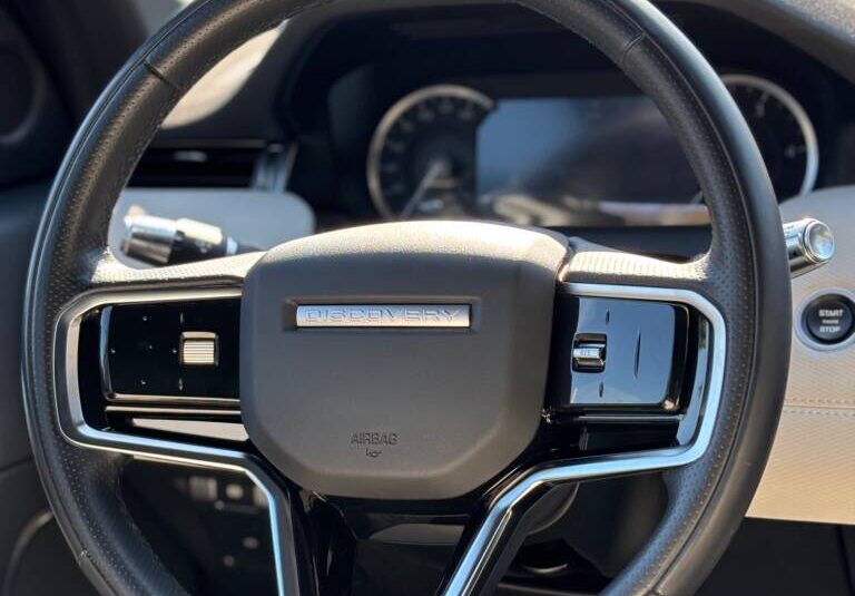 Land Rover Discovery Sport D165 R-Dynamic SE