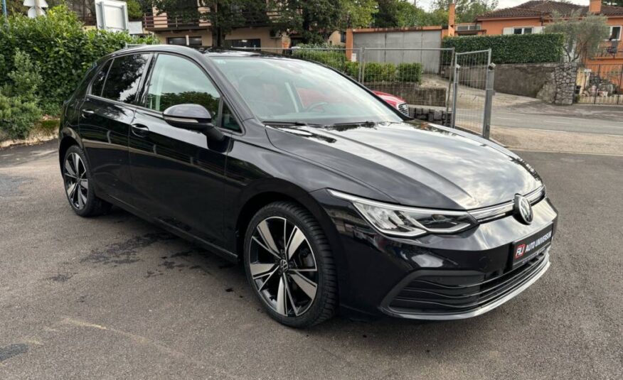 VW Golf 8 2.0 TDI DSG
