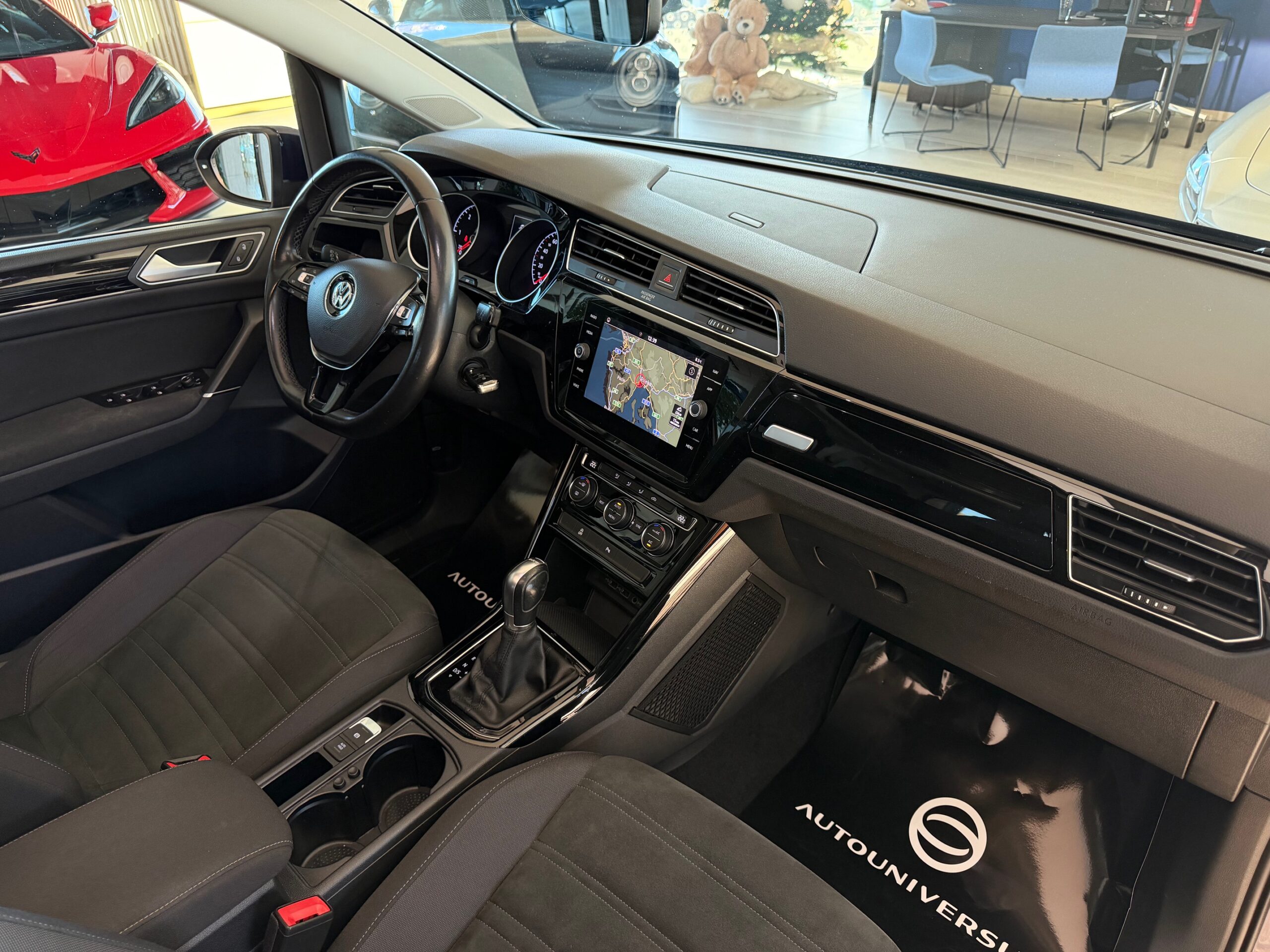 VW Touran 1.6 TDI DSG Highline