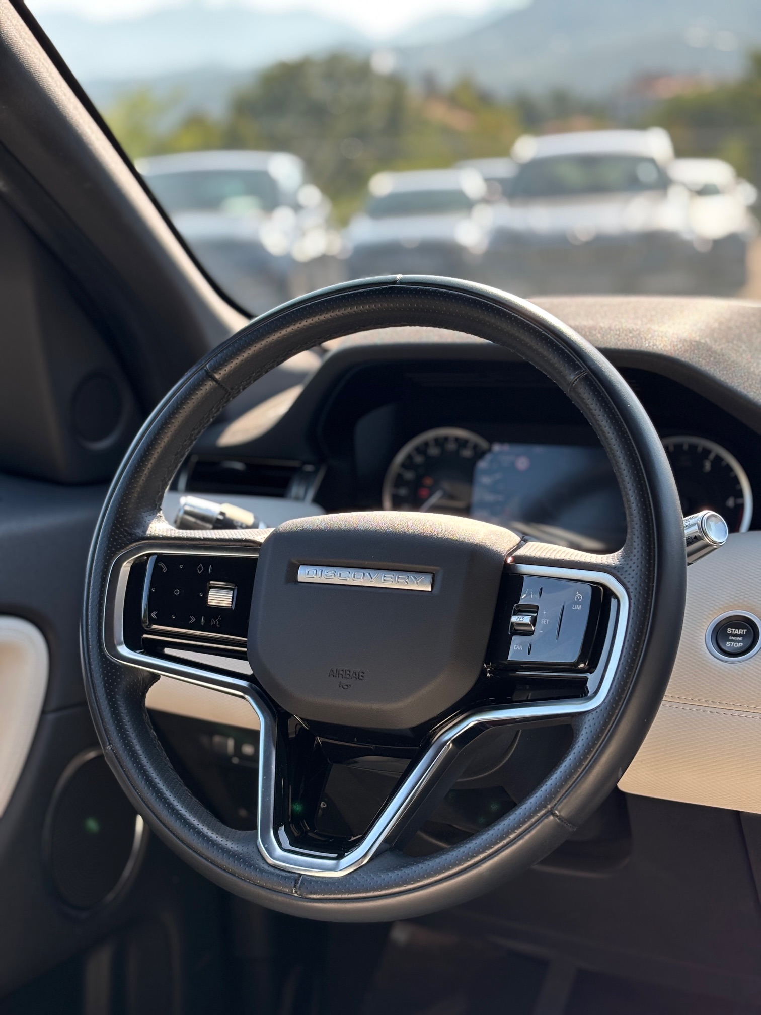 Land Rover Discovery Sport D165 R-Dynamic SE