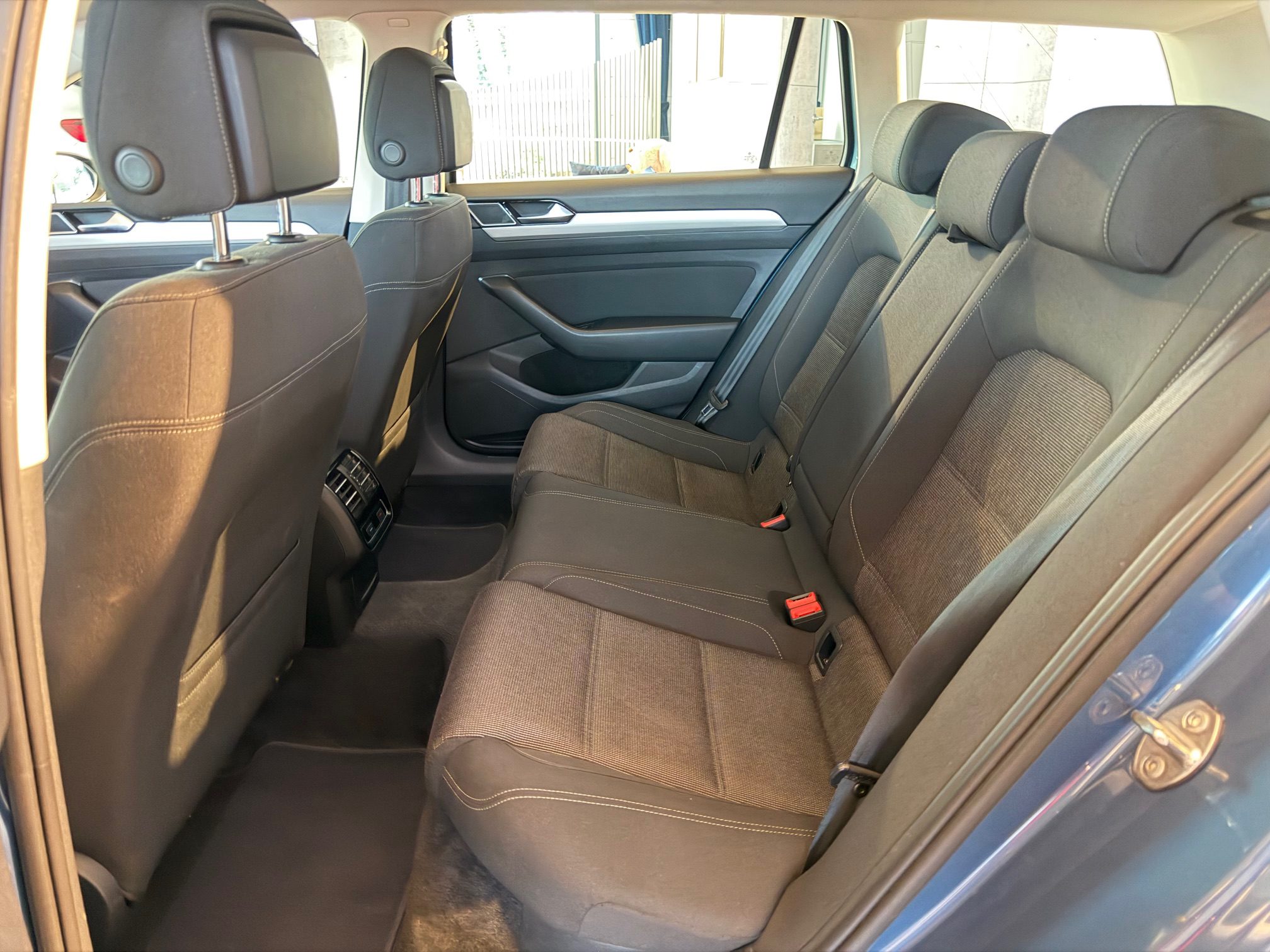 VW Passat 1.6 TDI DSG Comfortline