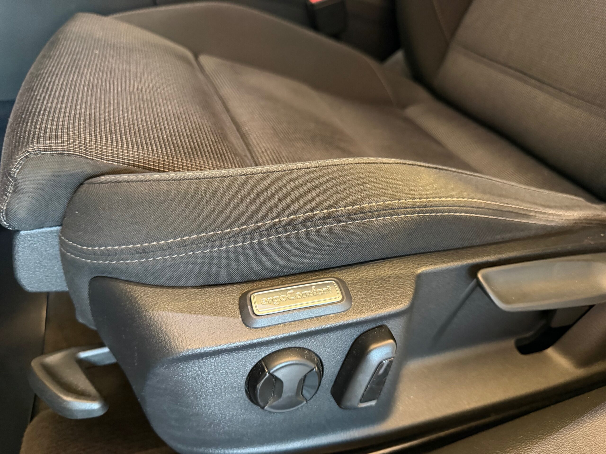 VW Passat 1.6 TDI DSG Comfortline