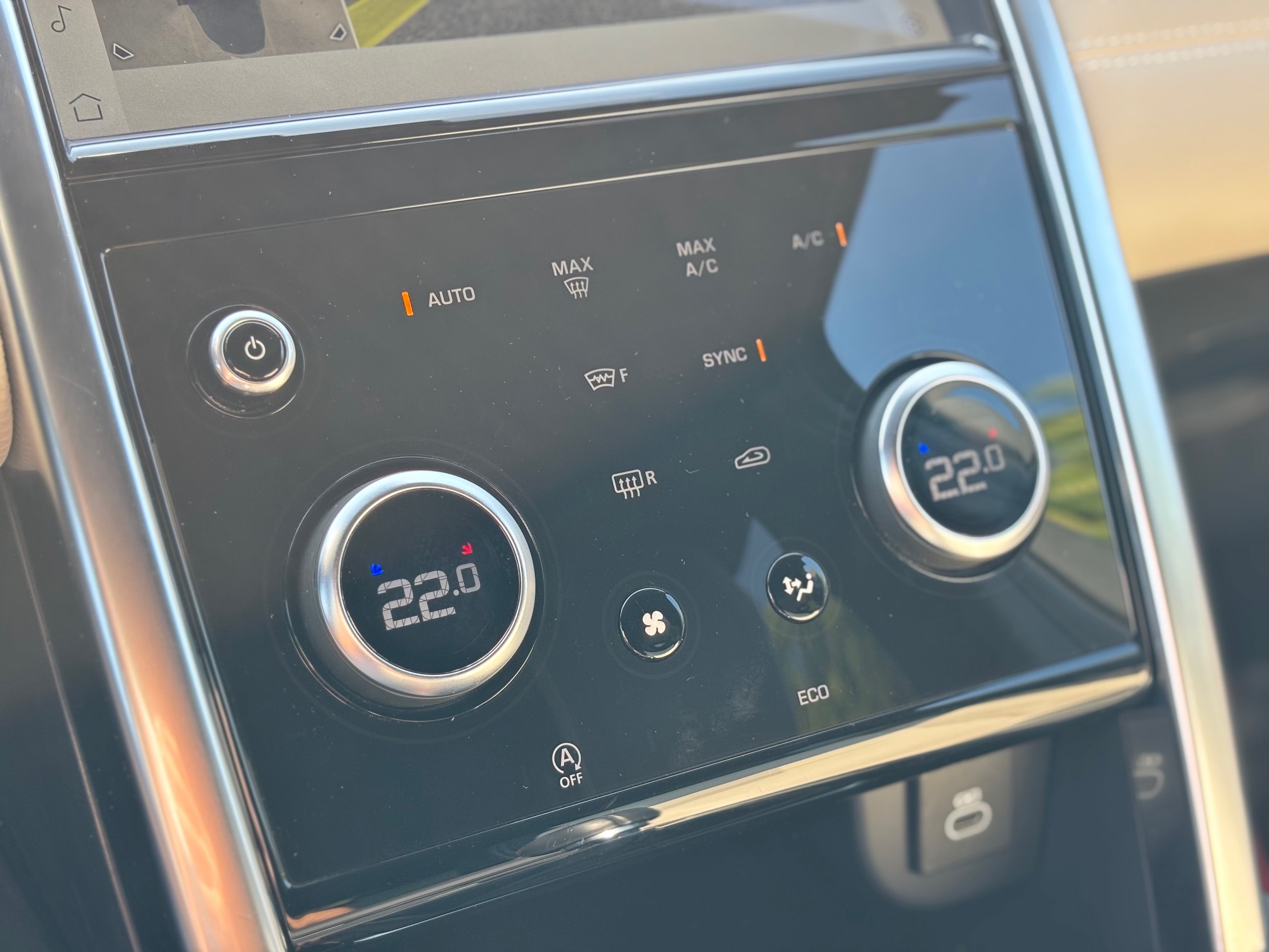 Land Rover Discovery Sport D165 R-Dynamic SE