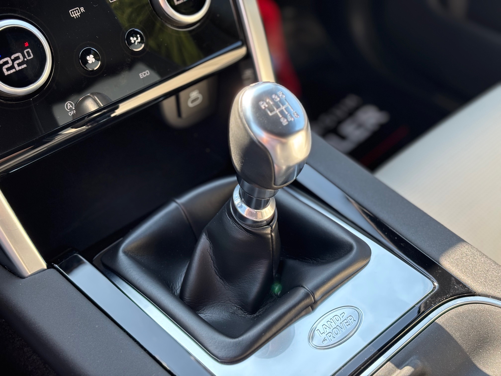 Land Rover Discovery Sport D165 R-Dynamic SE