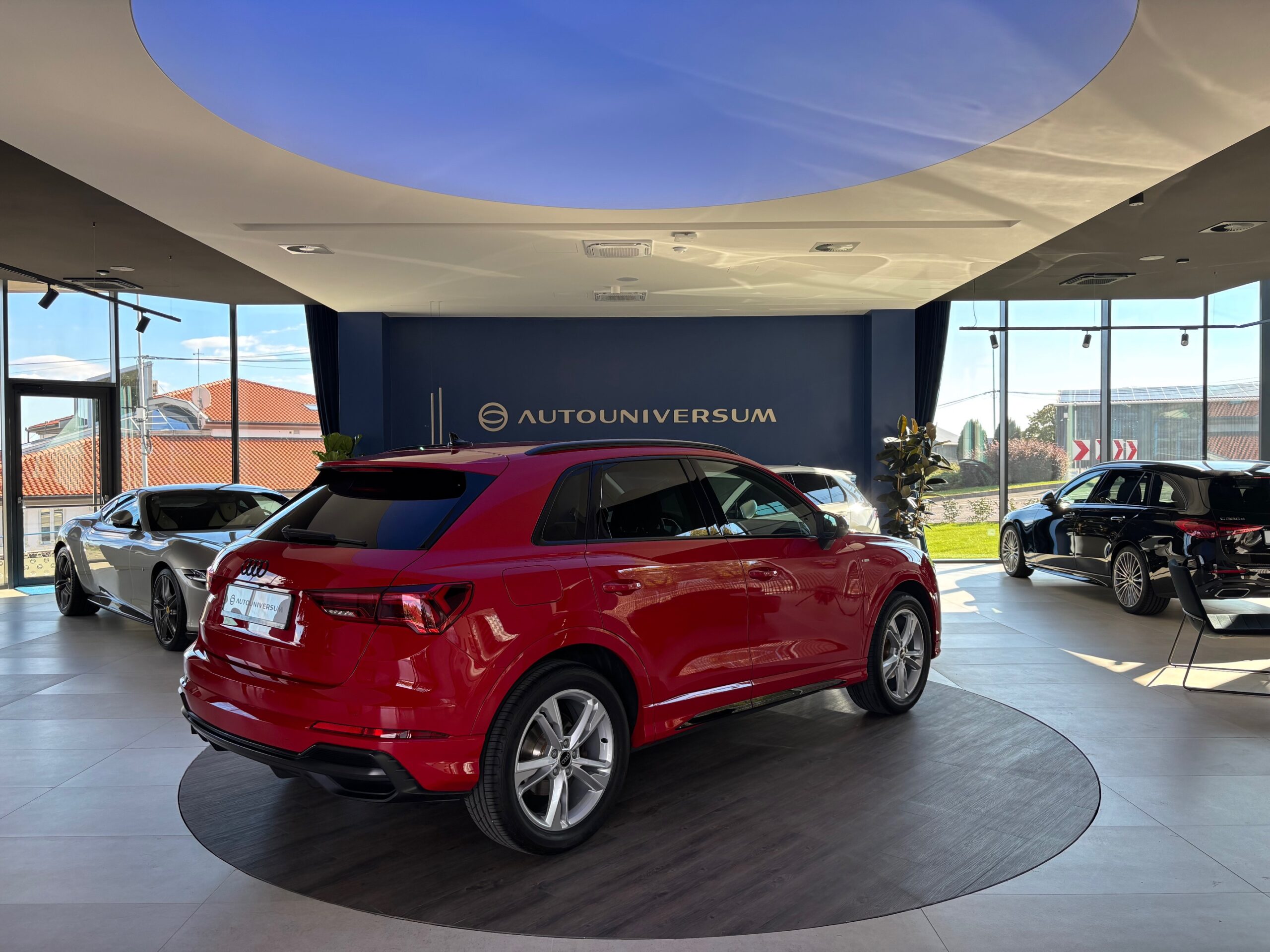 Audi Q3 35TFSI S-Line S-Tronic