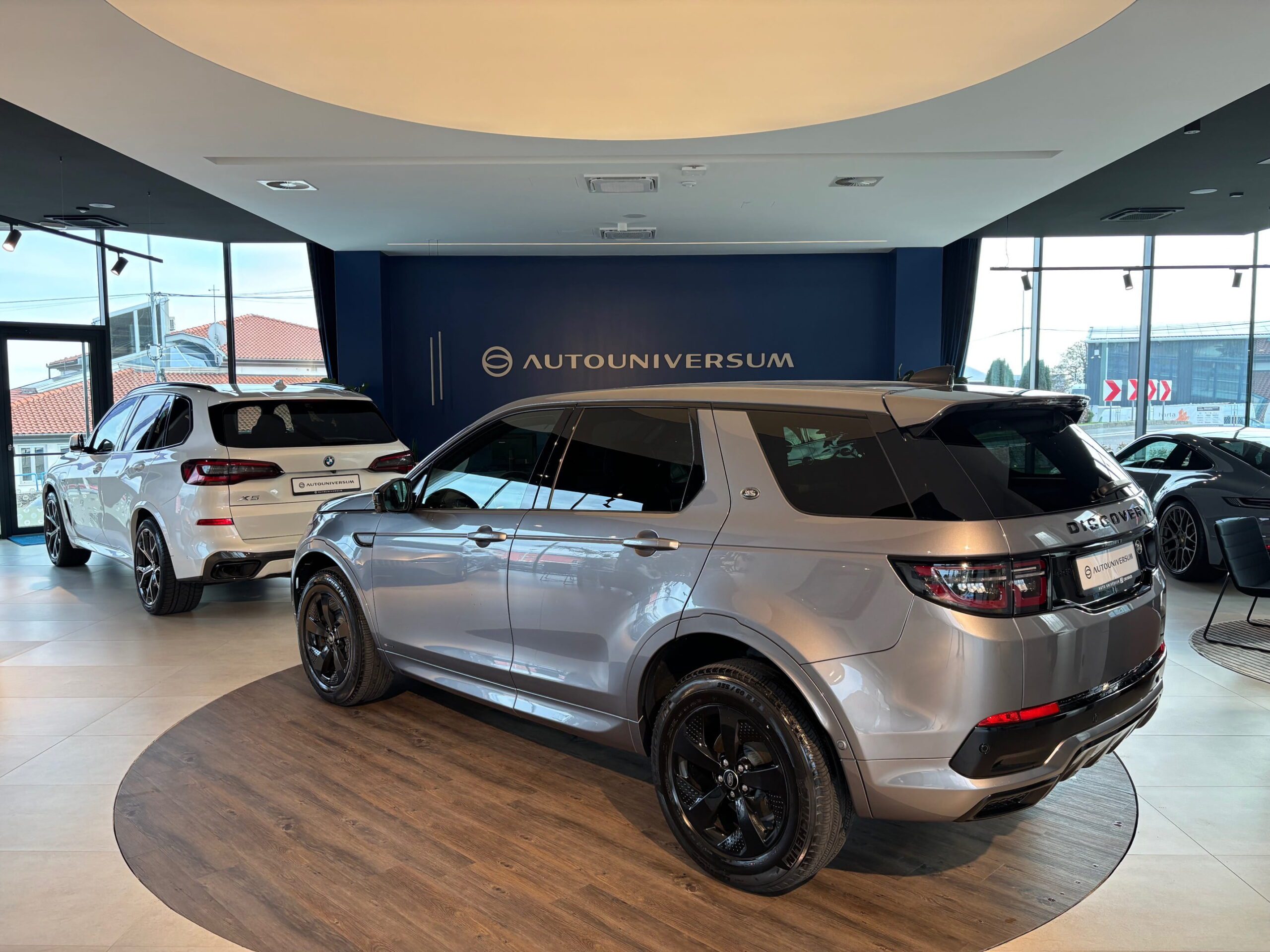 Land Rover Discovery Sport D165 R-Dynamic SE