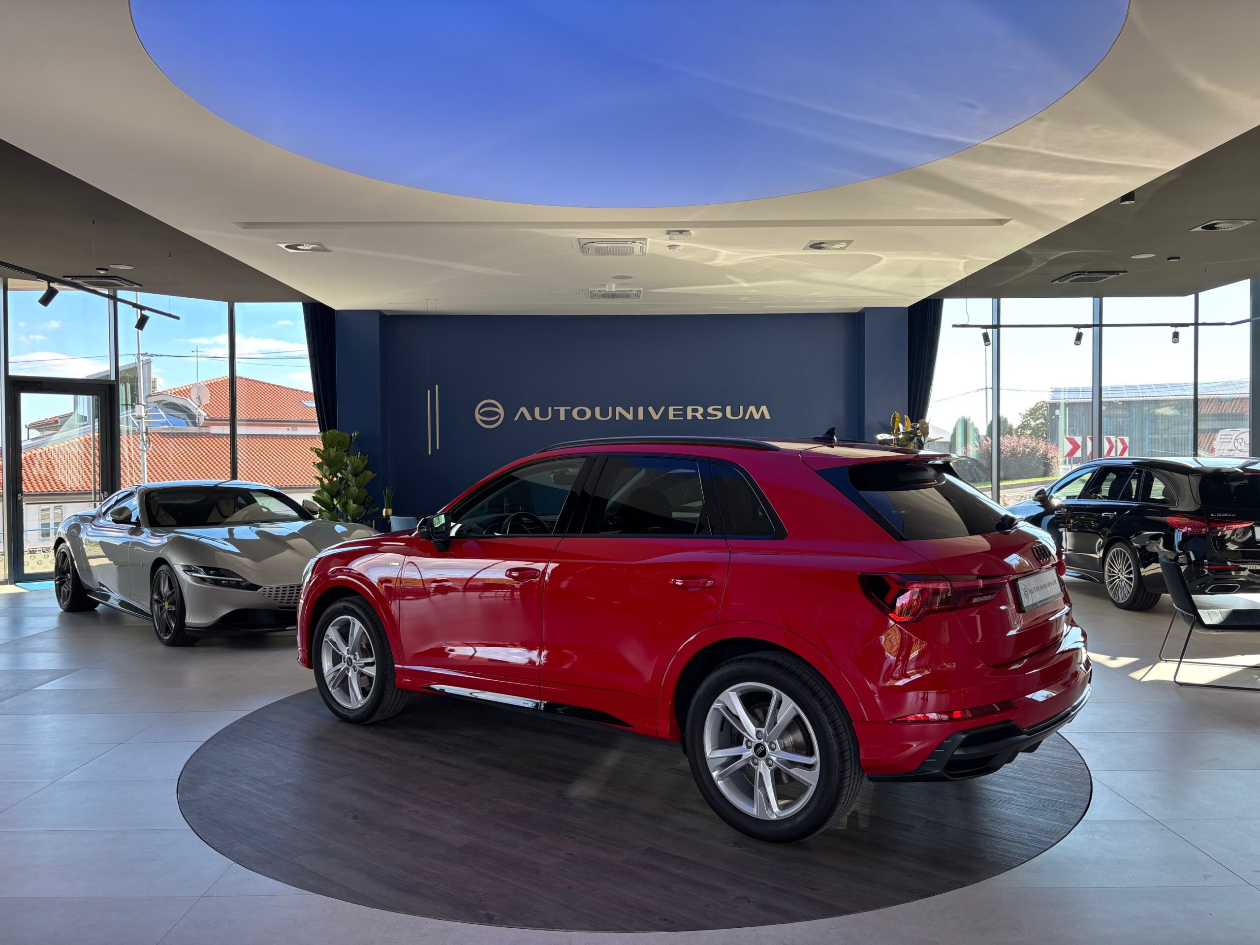 Audi Q3 35TFSI S-Line S-Tronic