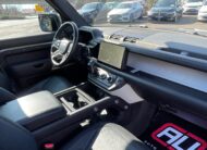 Land Rover Defender D250 X-Dynamic HSE