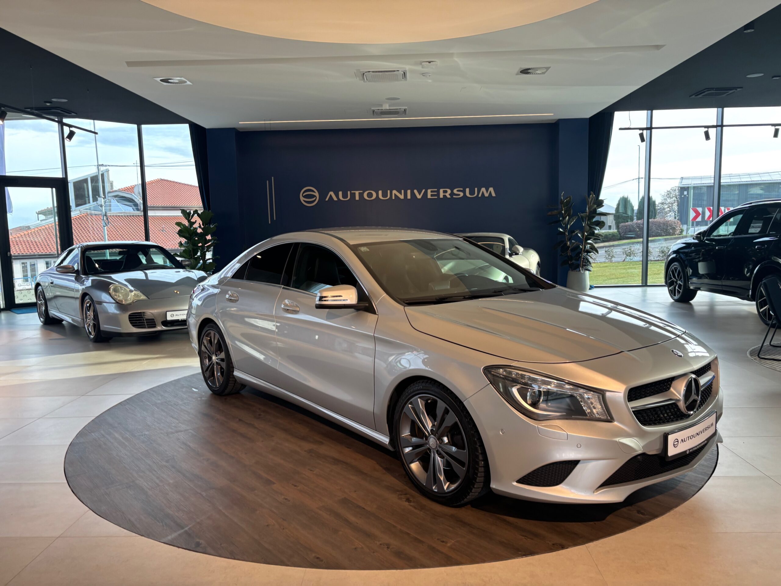 Mercedes CLA 180 Automatic