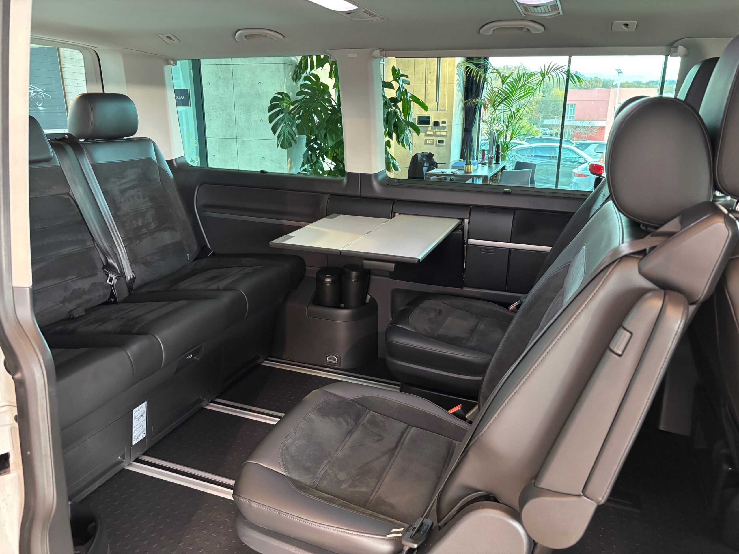 Volkswagen Multivan 6.1 2.0 TDI DSG 4Motion