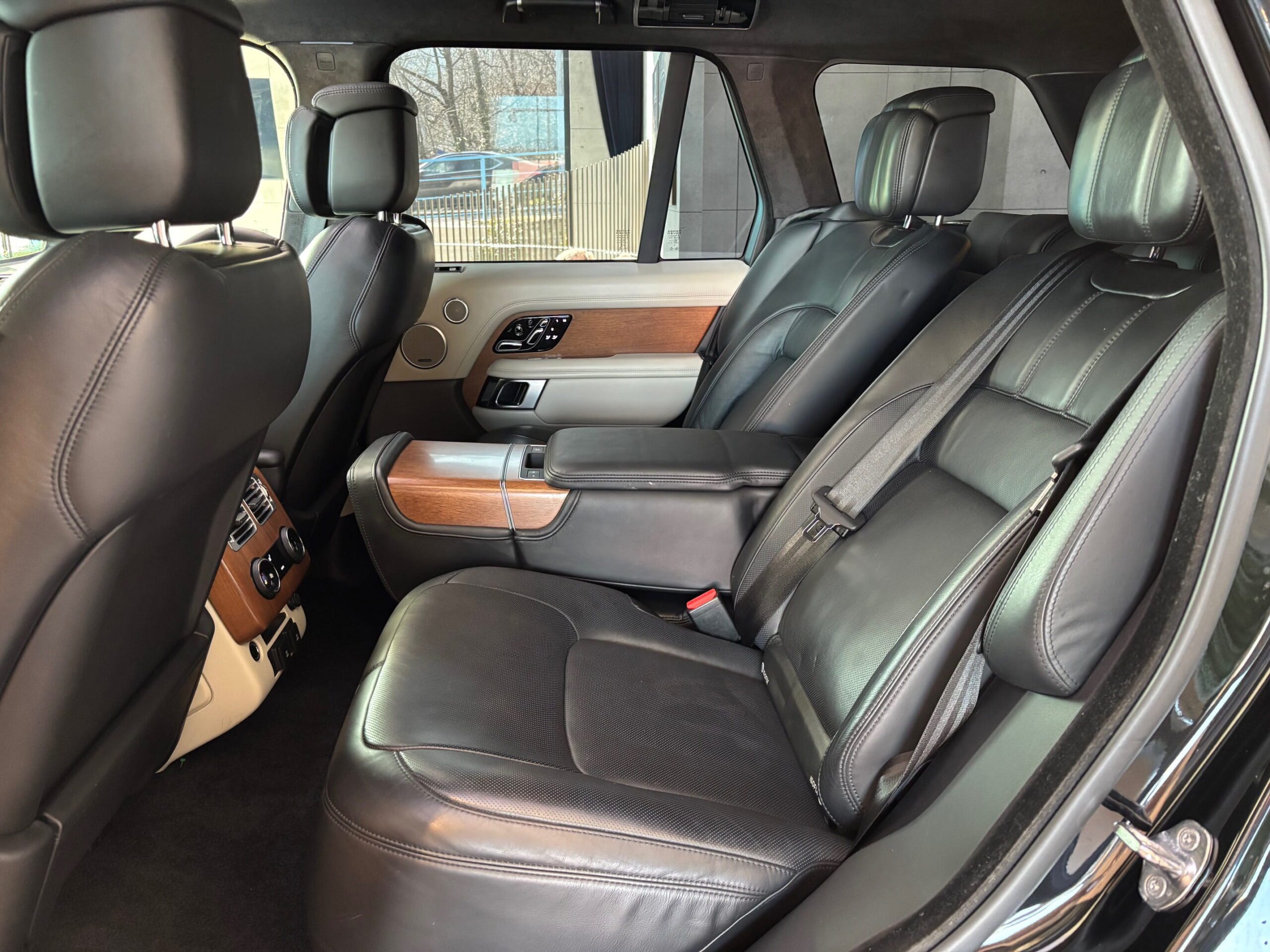 Range Rover Autobiography SDV6