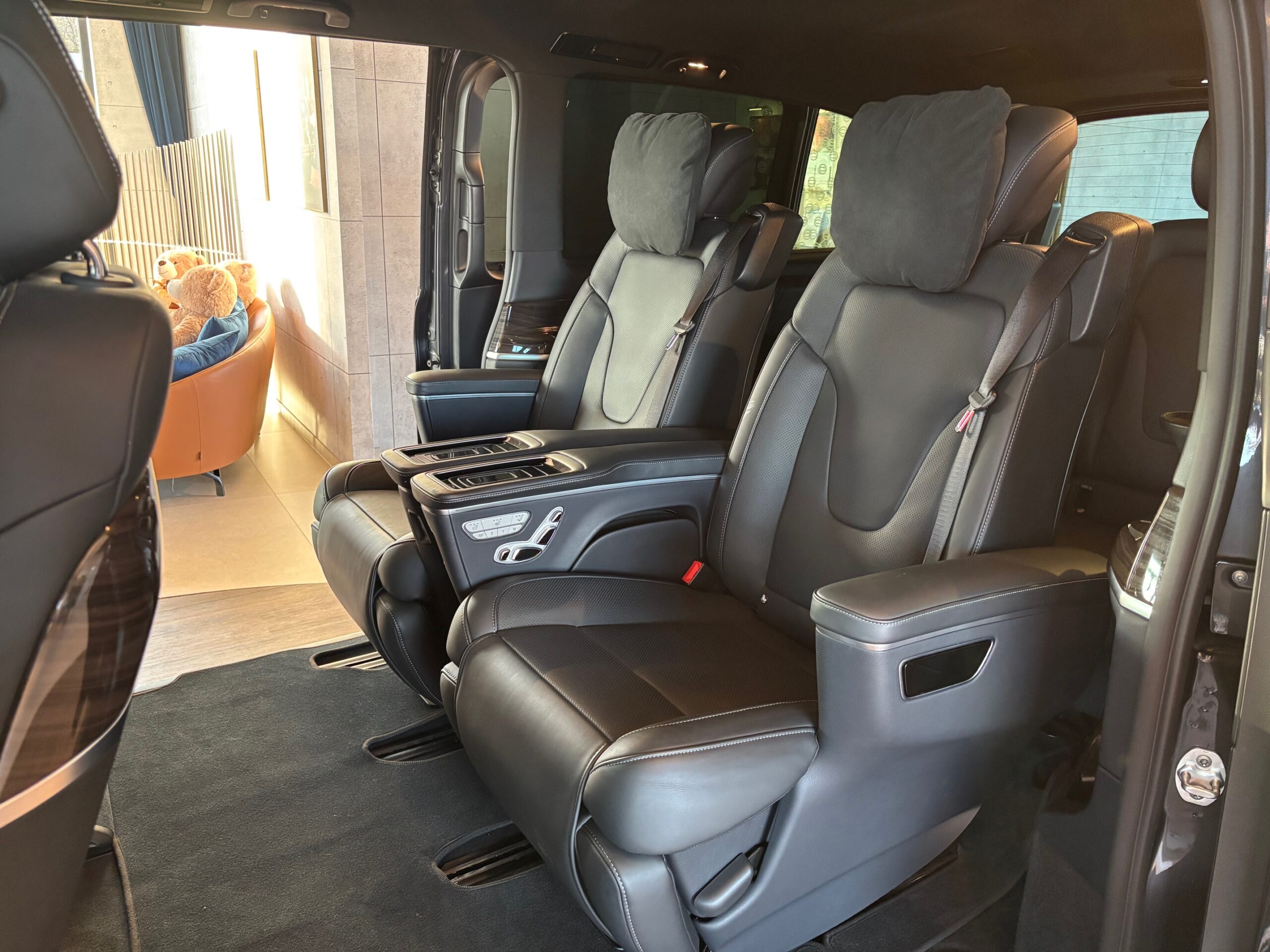 Mercedes V300d 4Matic AMG Line Extra Long