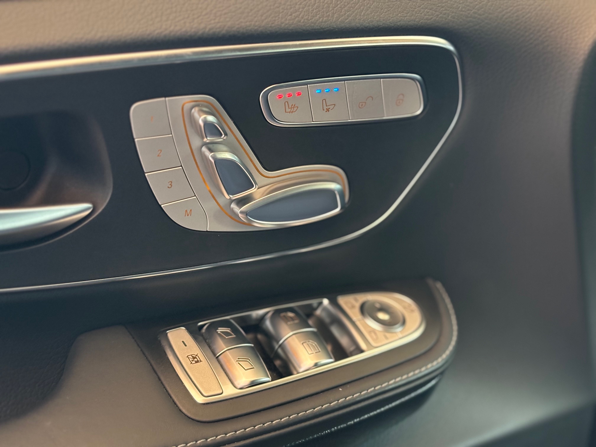 Mercedes V300d 4Matic AMG Line Extra Long