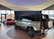 Land Rover Defender D250 X-Dynamic HSE
