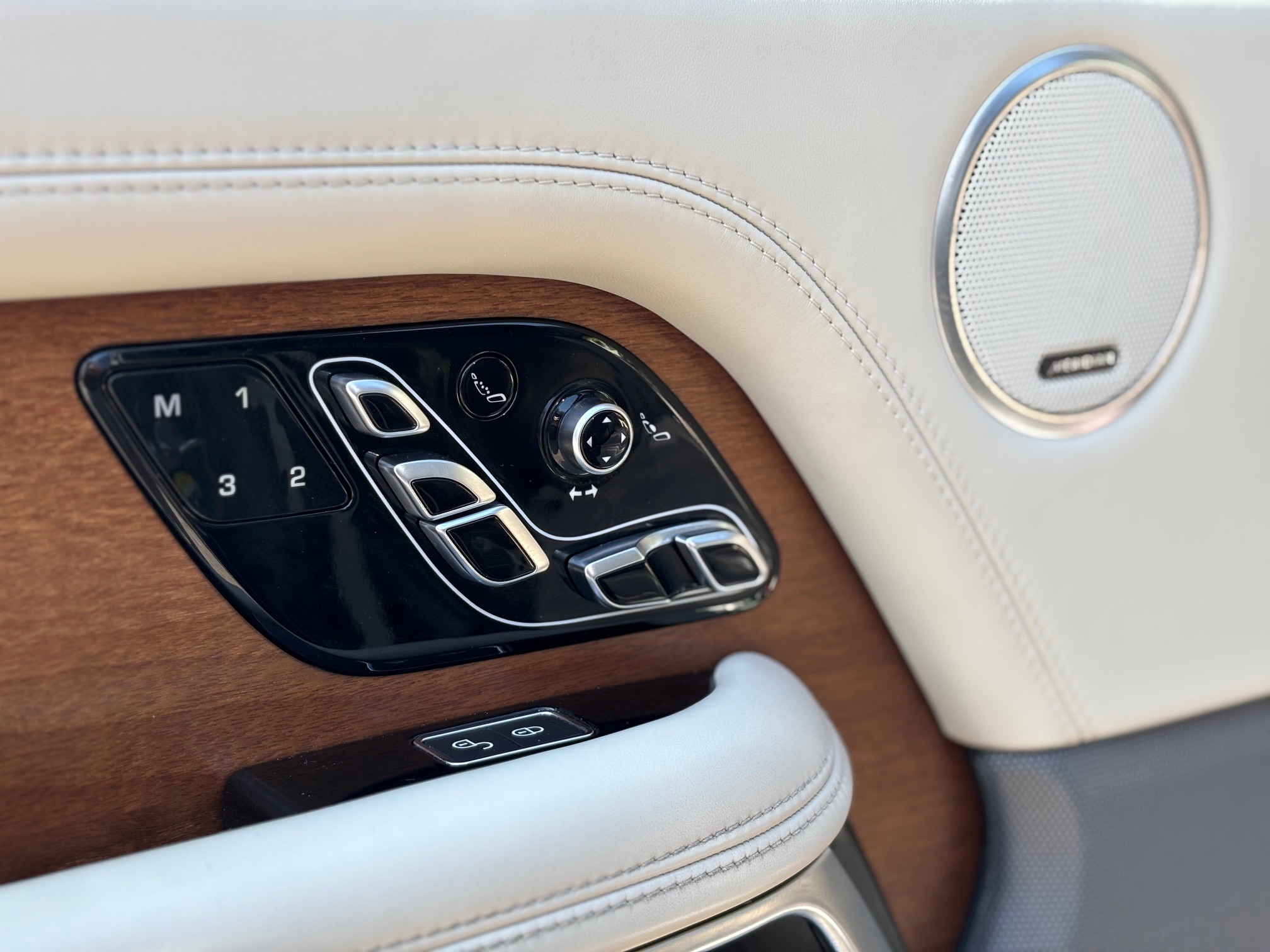 Range Rover Autobiography SDV6