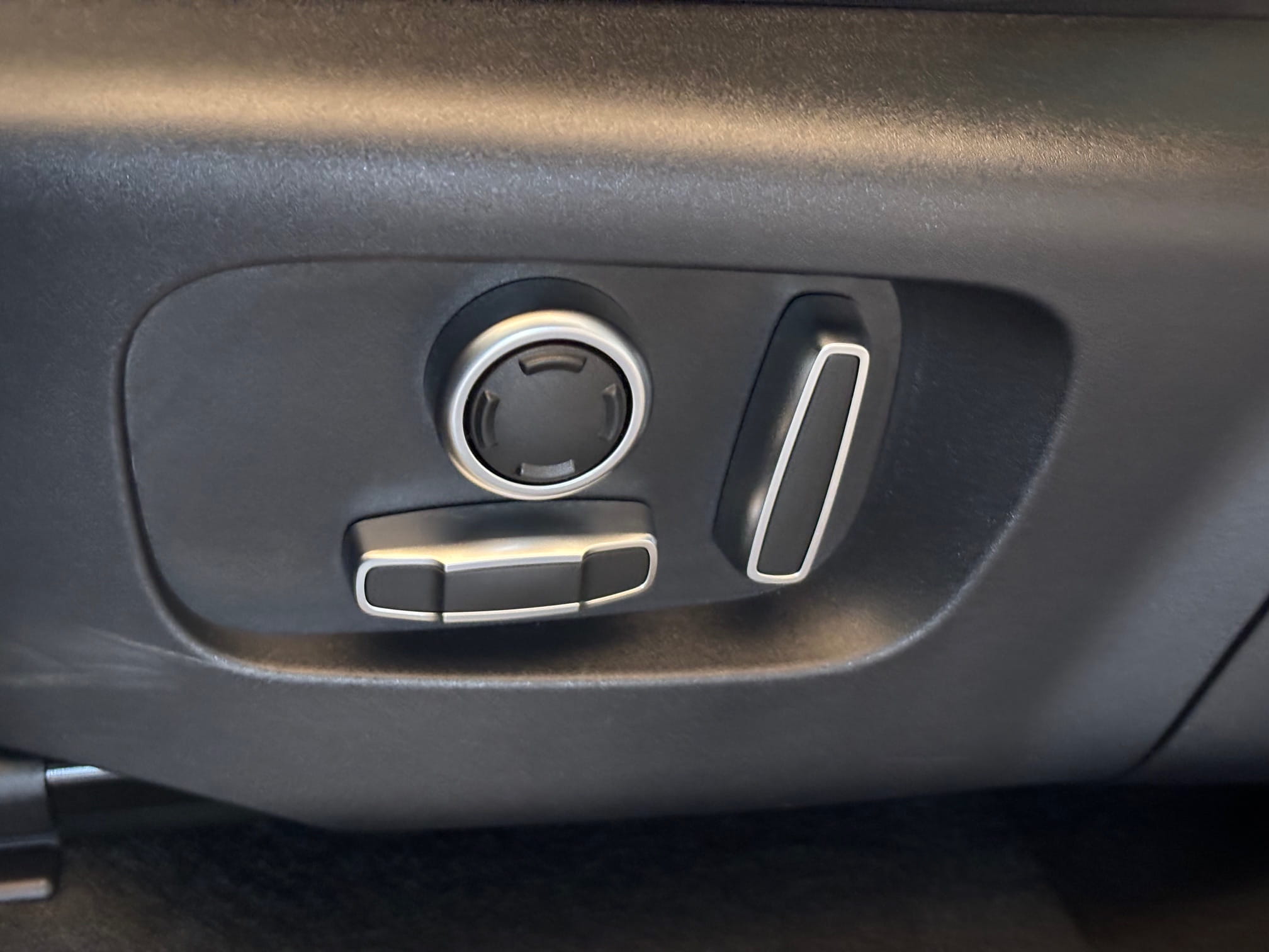 Land Rover Discovery Sport D165 R-Dynamic SE