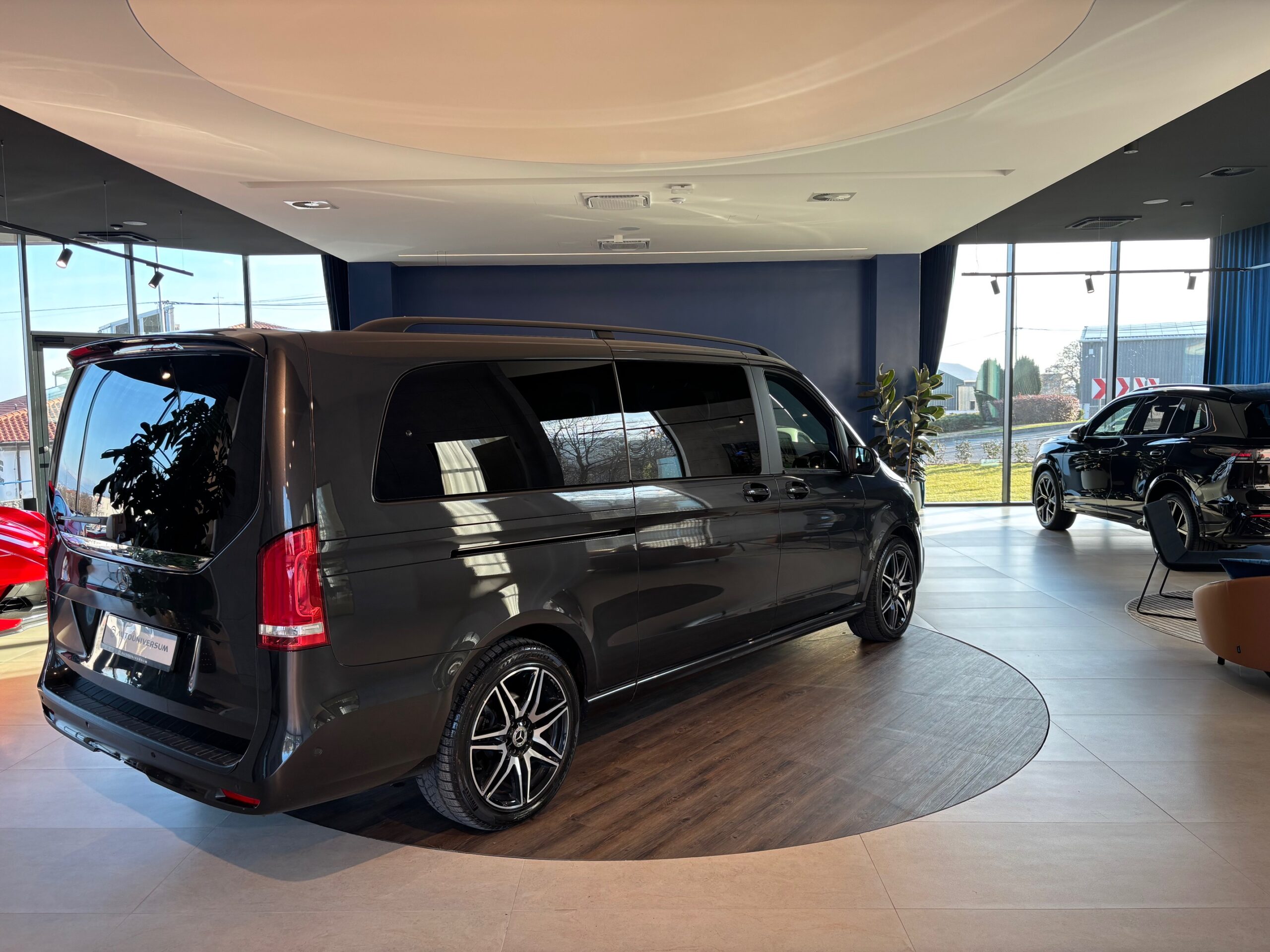 Mercedes V300d 4Matic AMG Line Extra Long