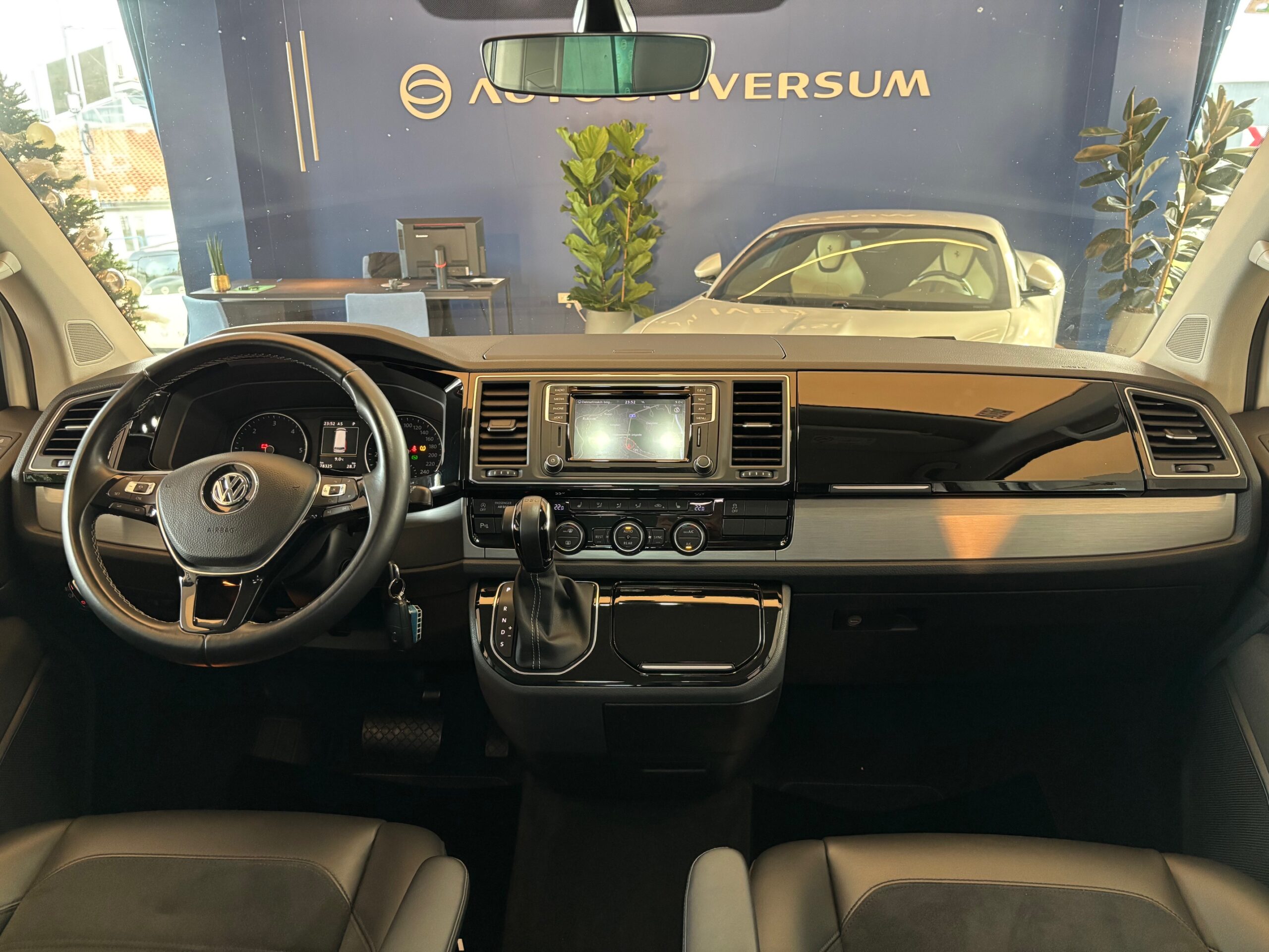 Volkswagen Multivan 6.1 2.0 TDI DSG 4Motion