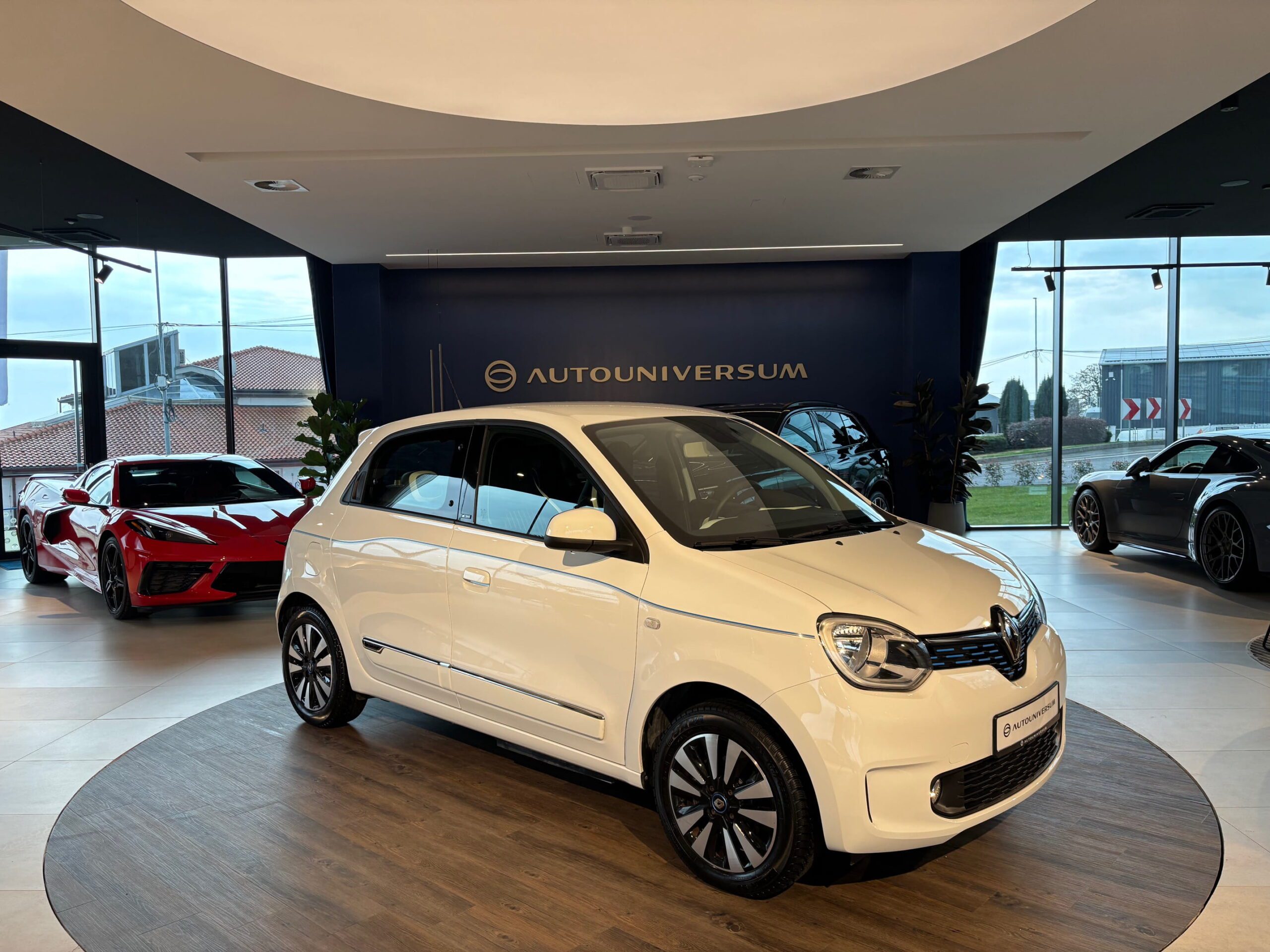 Renault Twingo Z.E. R80 Intens