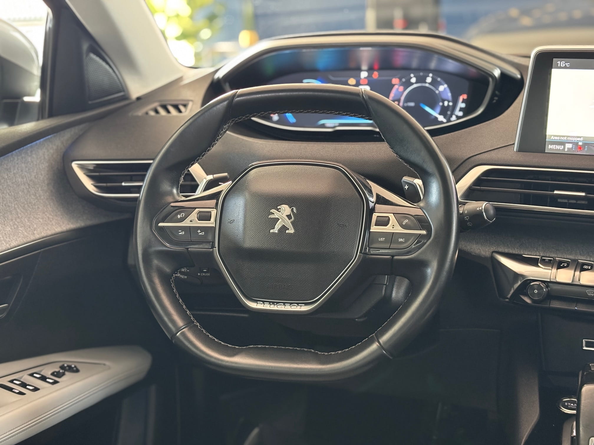 Peugeot 3008 1.6 BlueHDI Allure Automatic