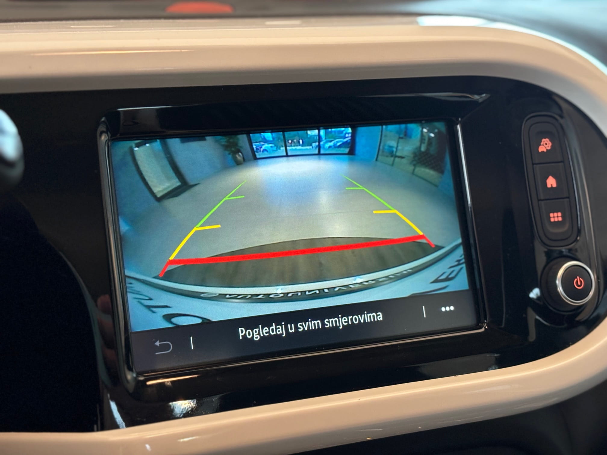 Renault Twingo Z.E. R80 Intens