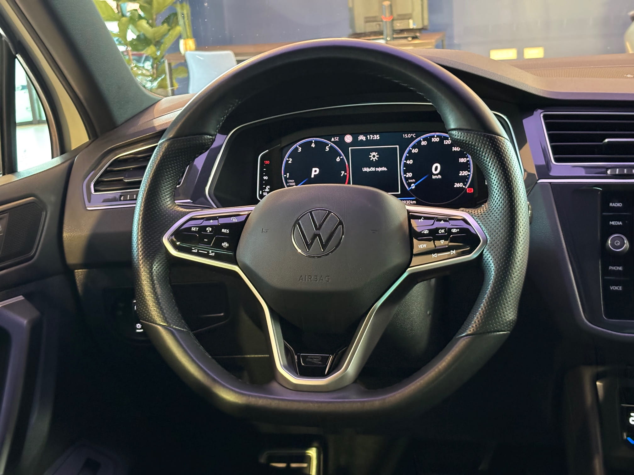 VW Tiguan 1.5 TSI DSG R-Line