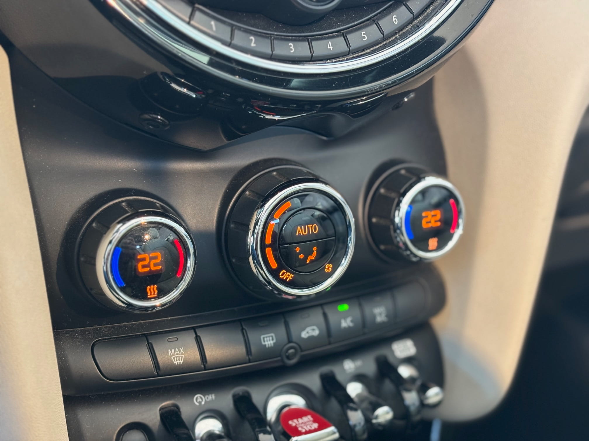 Mini Cooper Cabrio 1.5 Automatic