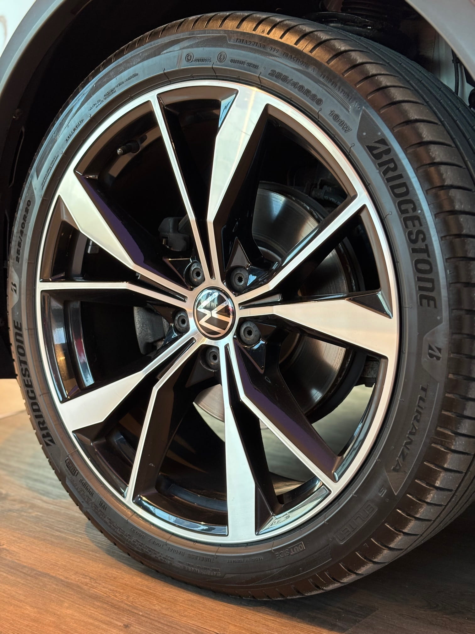 VW Tiguan 1.5 TSI DSG R-Line