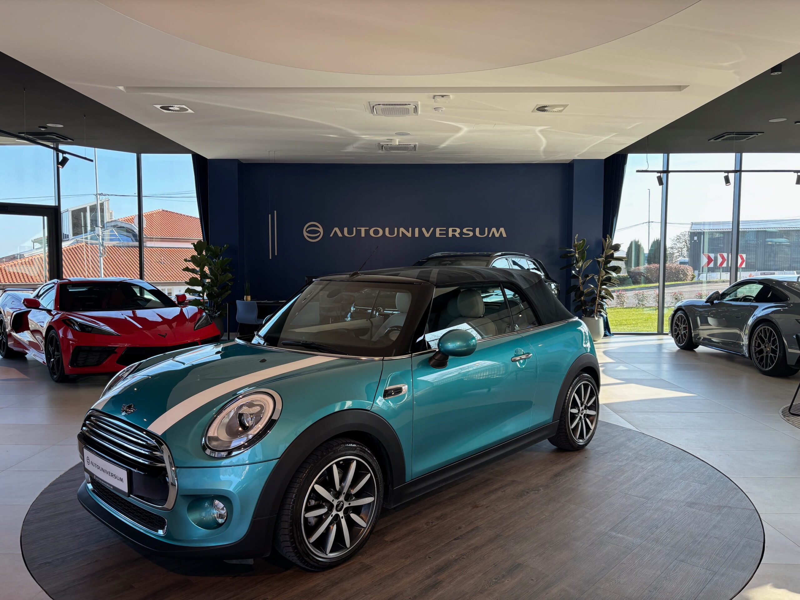 Mini Cooper Cabrio 1.5 Automatic