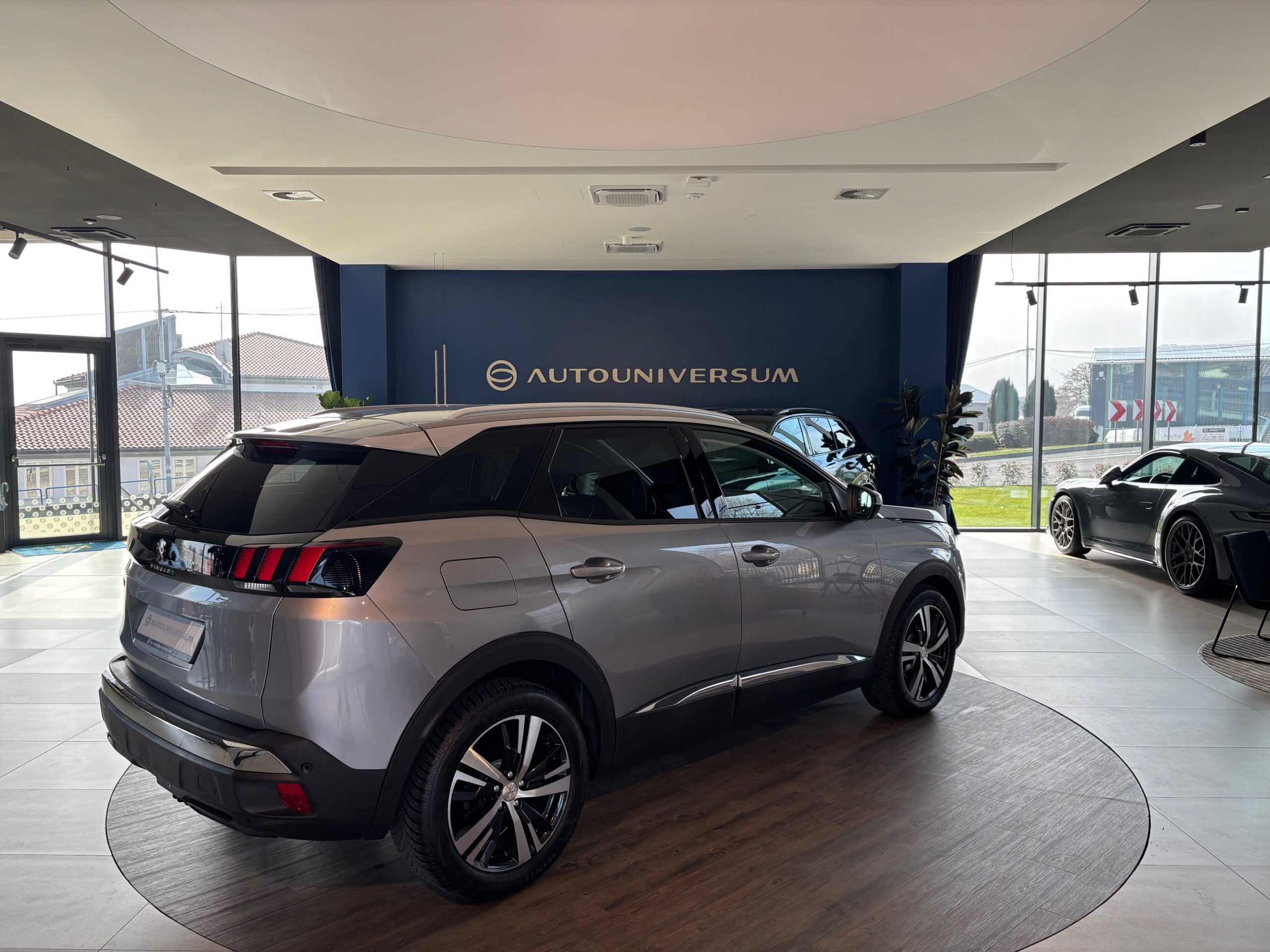 Peugeot 3008 1.6 BlueHDI Allure Automatic