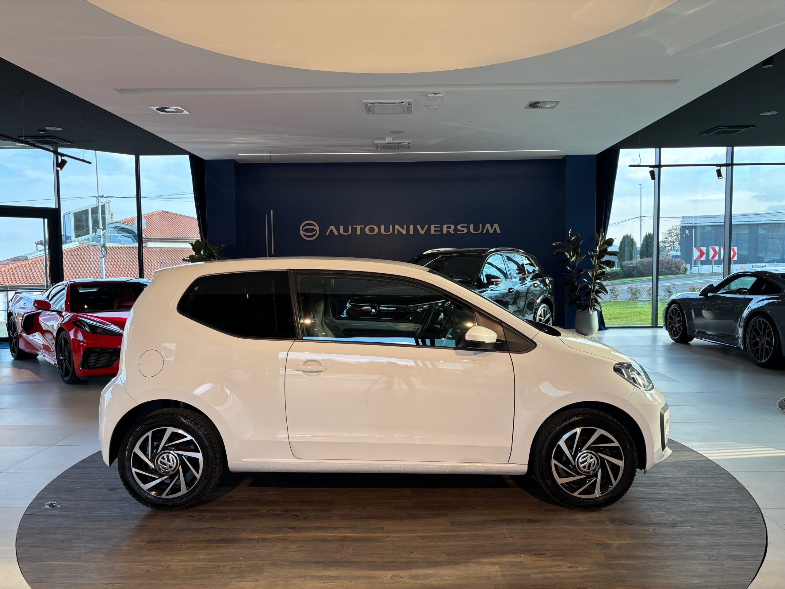VW Up! 1.0 Join Up!
