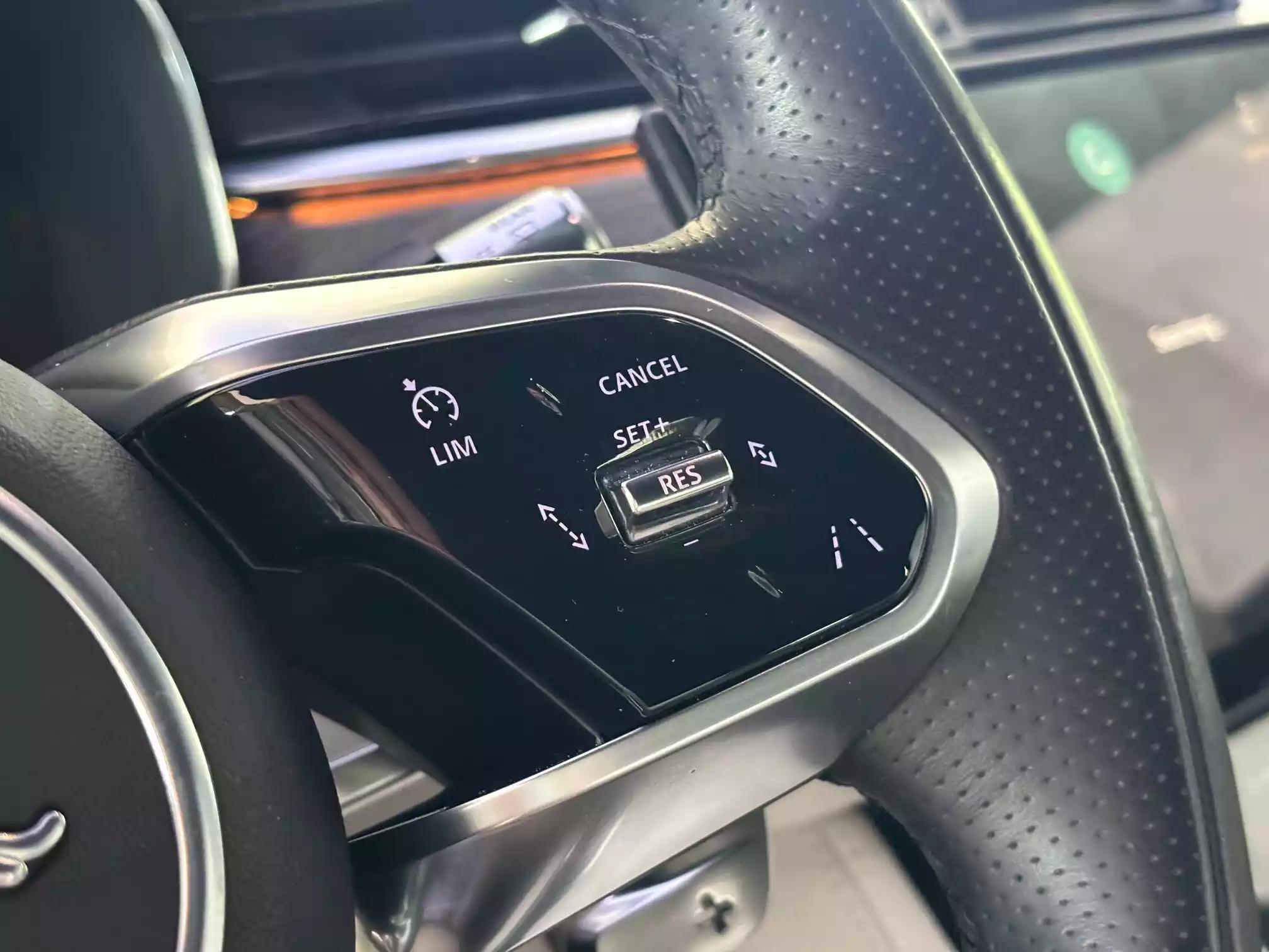 Jaguar F-Pace AWD D200 HSE R-Dynamic Automatic