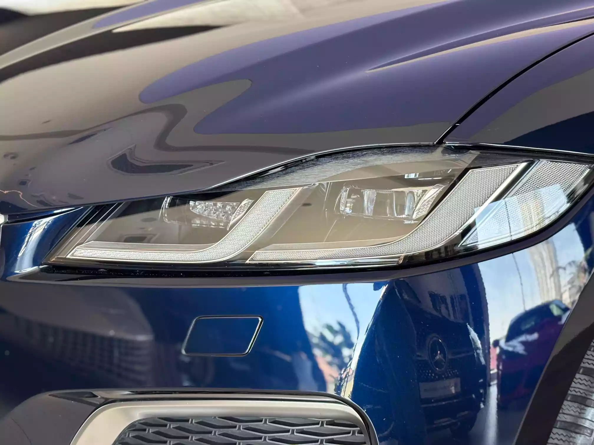 Jaguar F-Pace AWD D200 HSE R-Dynamic Automatic