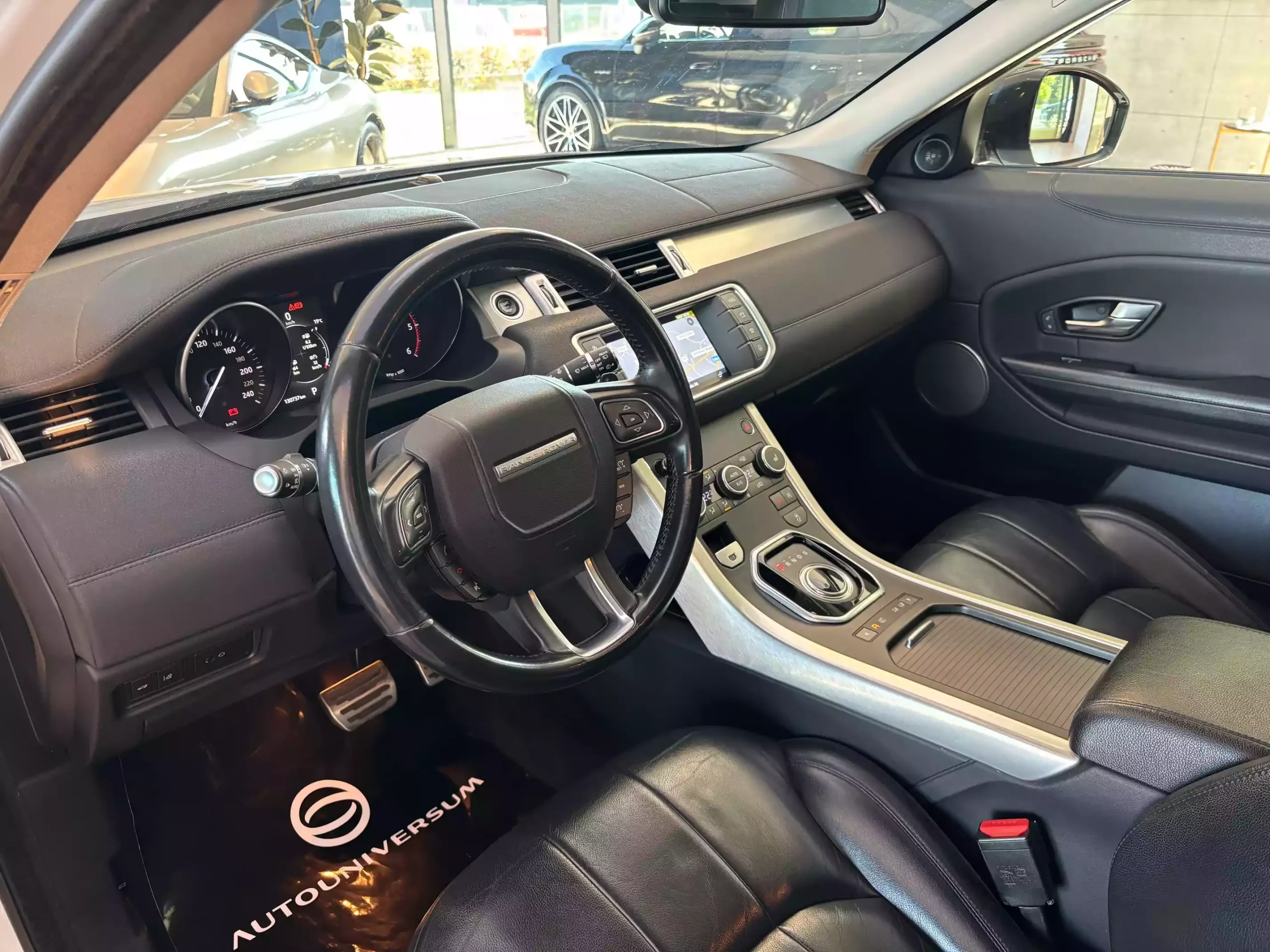 Range Rover Evoque 2.0 TD4 AWD SE Automatic