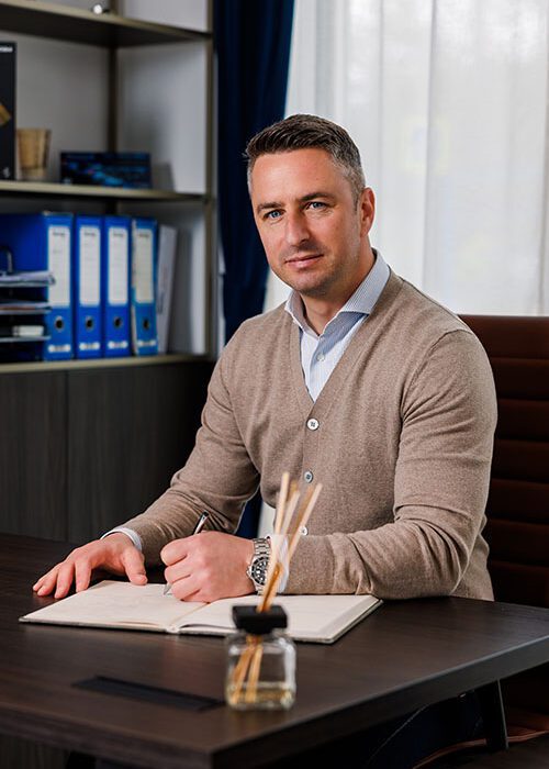 Andrea Uković AutoUniversum