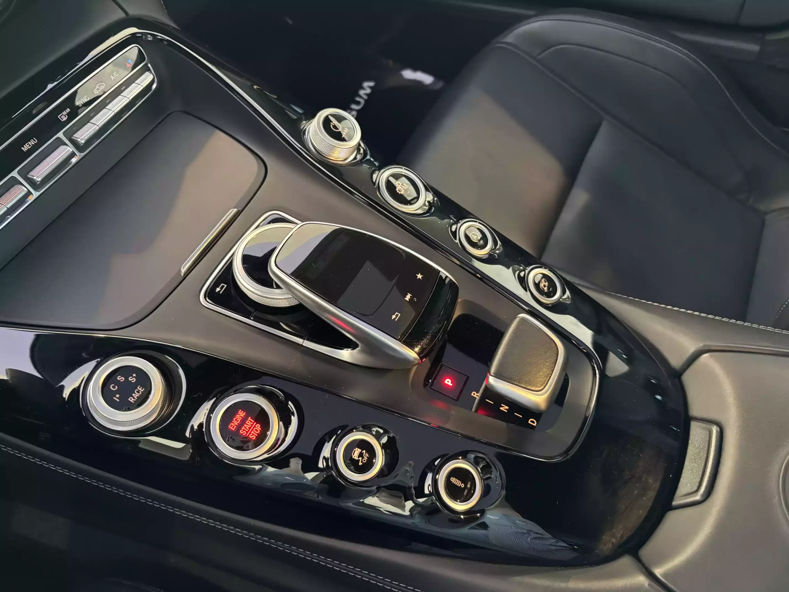 Mercedes-Benz AMG GTC – Burmester, Performance ispuh