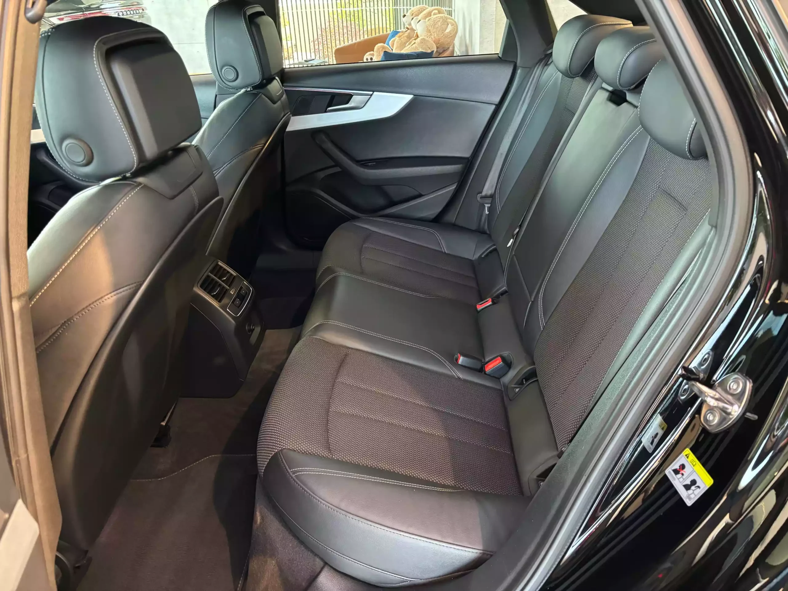 Audi A4 35 TDI S-Line S-Tronic