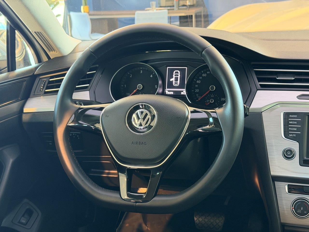 VW Passat 1.6 TDI DSG