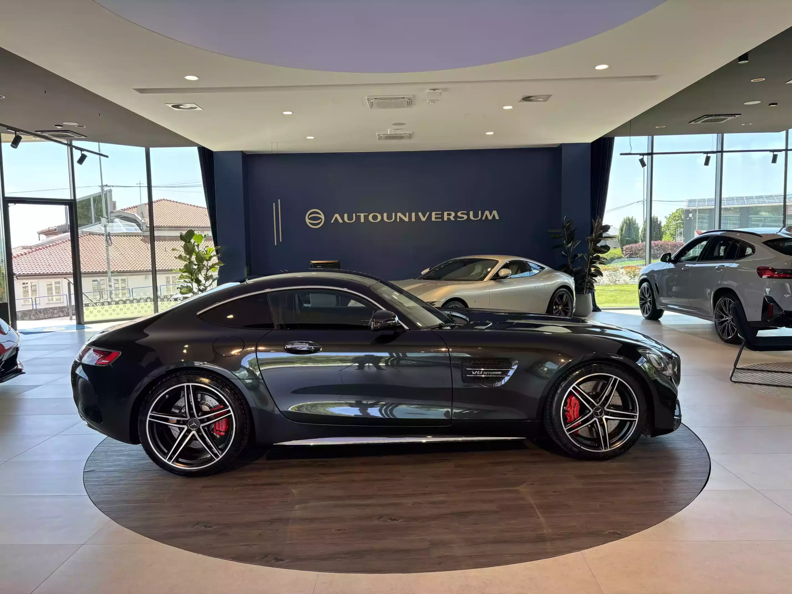 Mercedes-Benz AMG GTC – Burmester, Performance ispuh